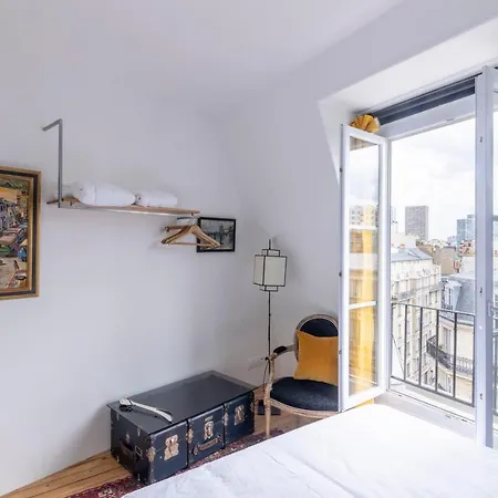 Bed & Breakfast Maisondeschaumes-paris Parigi